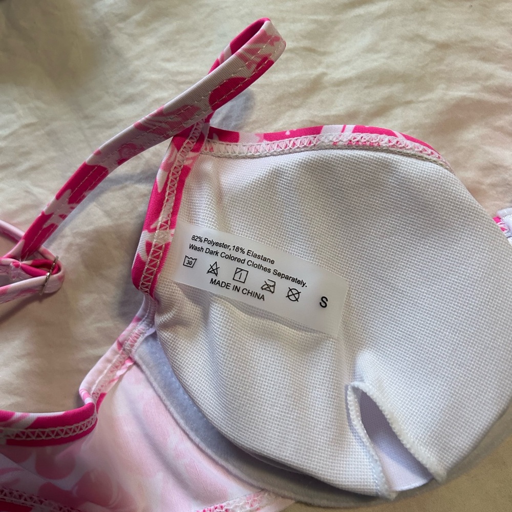 Womens Bikinis - Picture 10 of 13